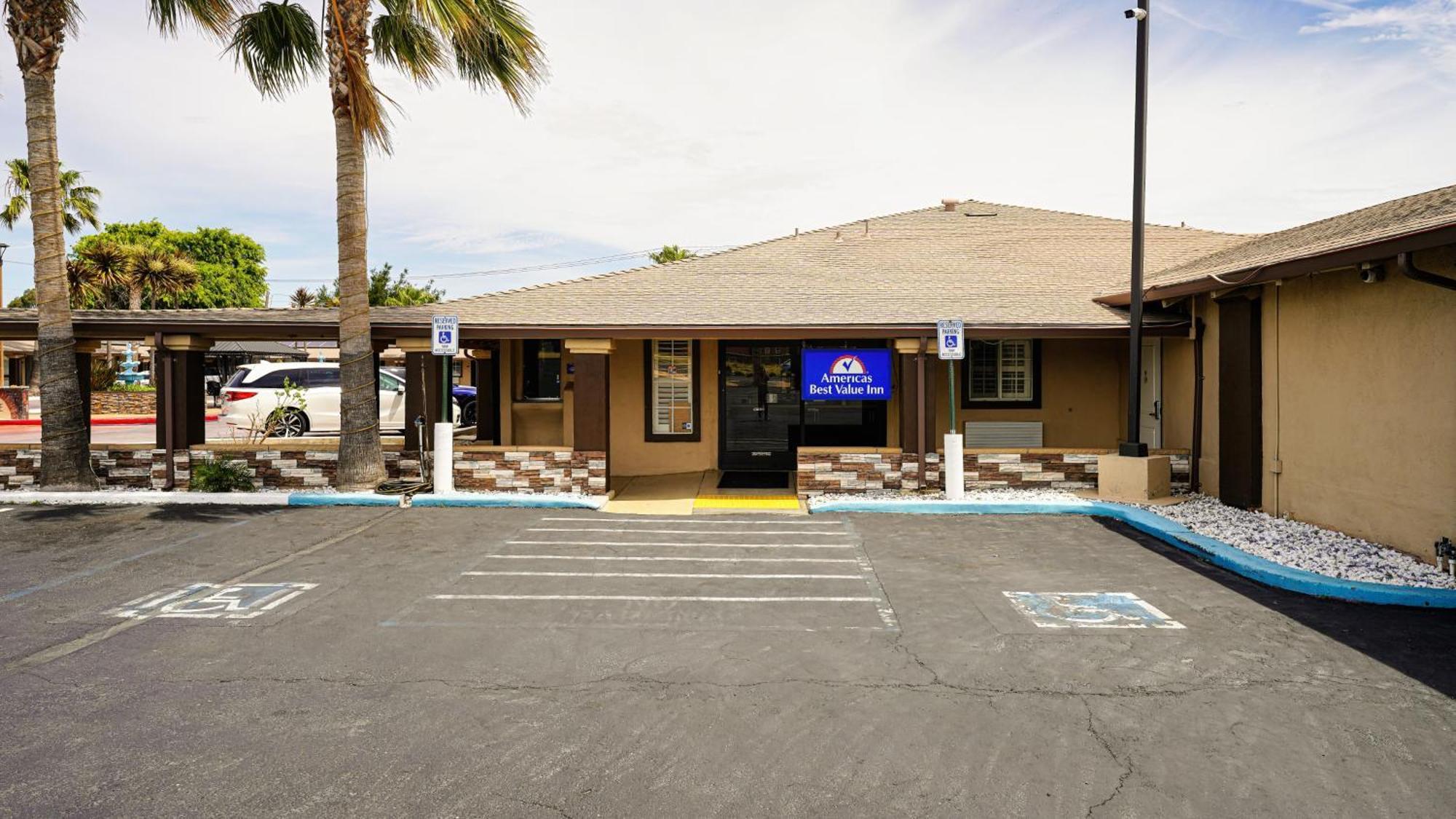 Americas Best Value Inn, Антиок Экстерьер фото